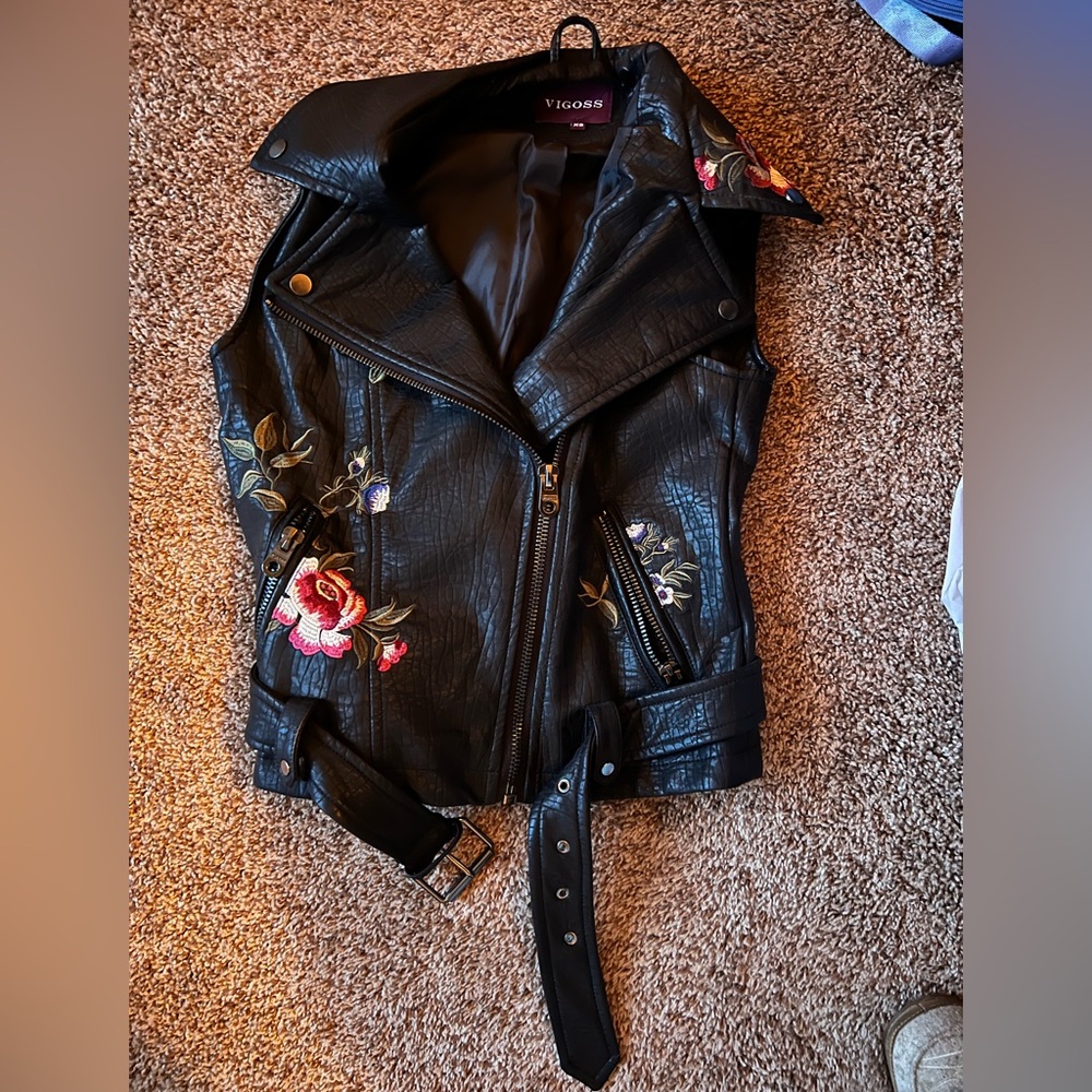 Vigoss Black Leather Jacket with Floral Embroidery